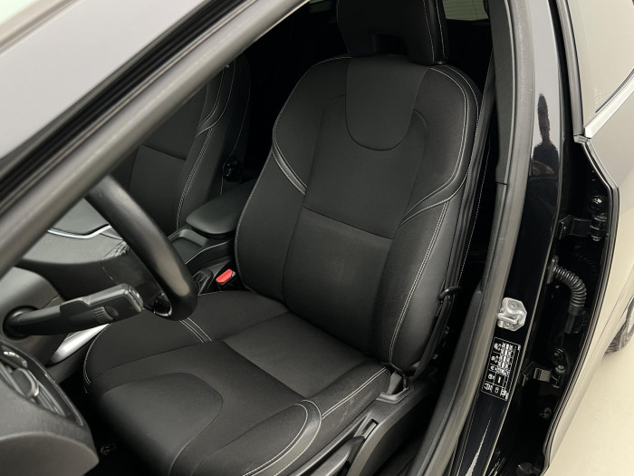 Volvo V40 D2 MOMENTUM 1.6 d Momentum