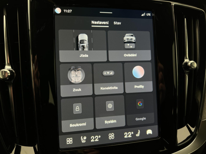 Volvo V60 B4 DARK PLUS AUT