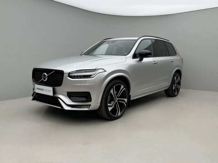 Volvo XC90 B5 AWD R-DESIGN 7MÍSTNÁ AUT