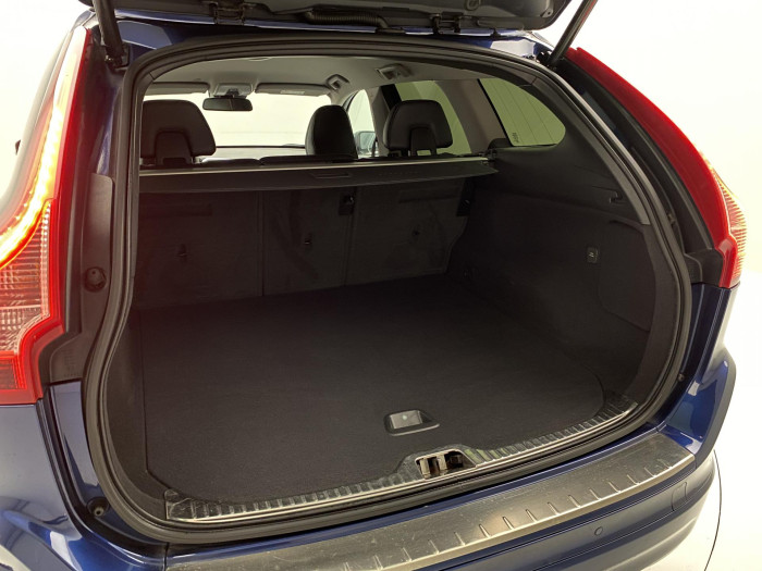 Volvo XC60 D4 AWD MOMENTUM 2.4 d Momentum