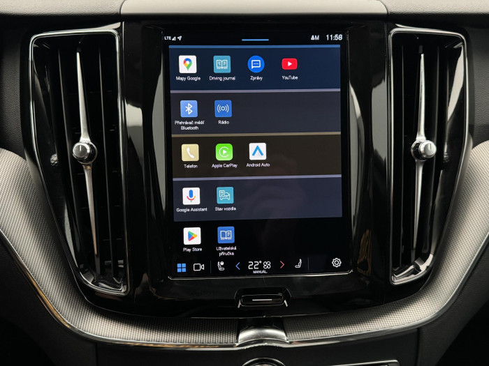 Volvo XC60 B4 AWD PLUS DARK AUT 1. maj