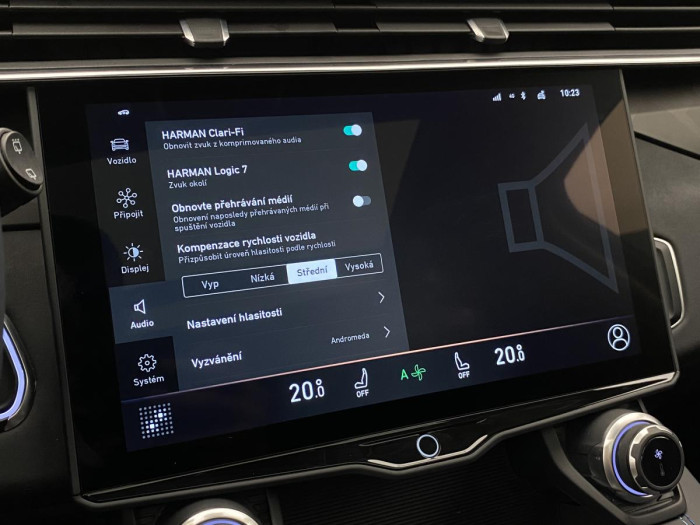 Lynk & Co 01 PHEV DCT AUT REZERVACE