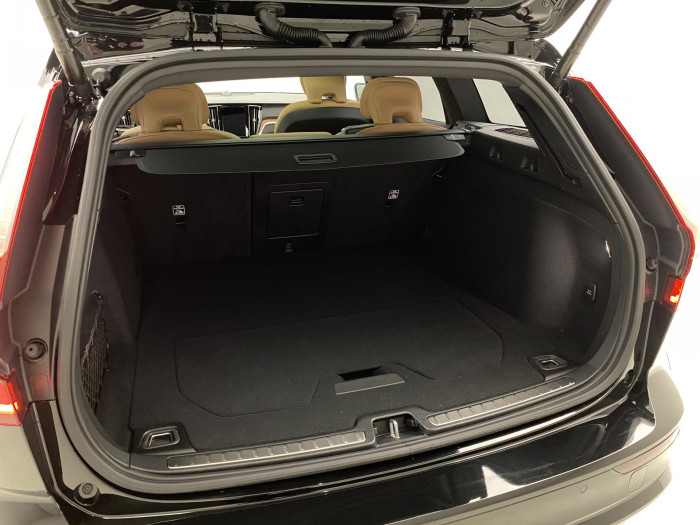 Volvo V60 B4 AUT DARK ULTRA