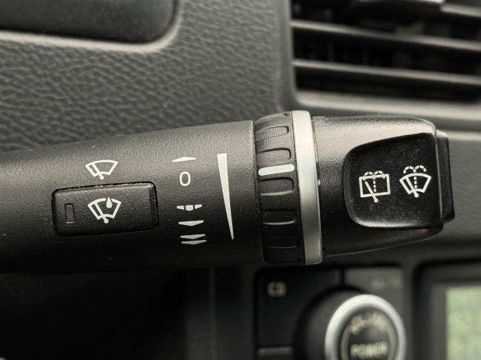 Volvo XC90 D5 AWD SUMMUM AUT 7 míst CZ 2.4 d Summum