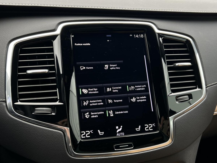 Volvo XC90 B5 AWD INSCRIPTION REZERVACE