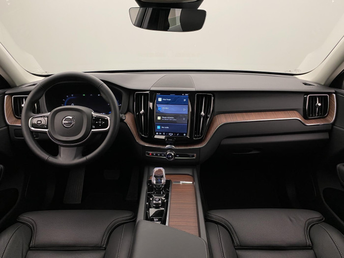 Volvo XC60 T6 AWD INSCRIPTION RECHARGE CZ
