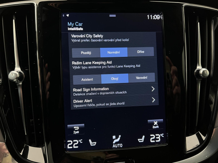 Volvo V60 B4 MOMENTUM PRO AUT 1.maj. 2.0 Momentum