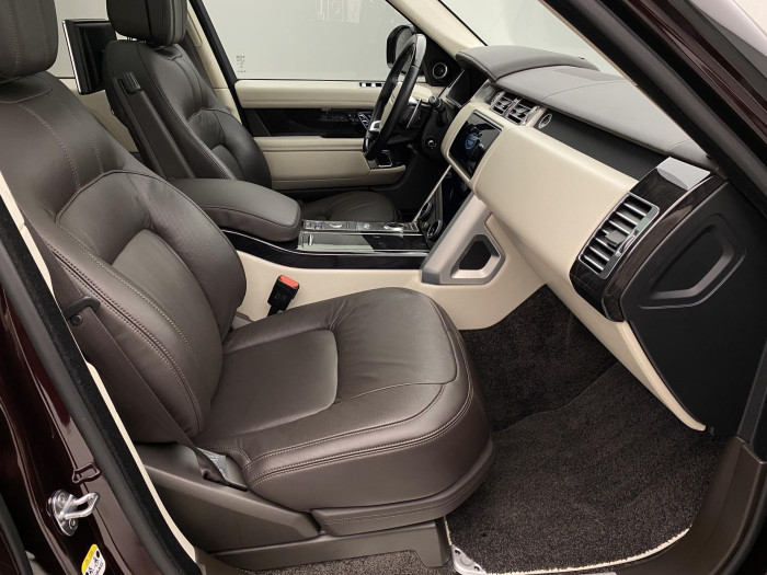 Land Rover Range Rover P525 AUTOBIOGRAPHY REZERVACE