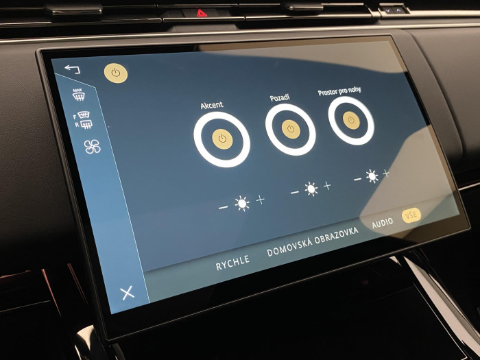 Land Rover Range Rover Sport D250 DYNAMIC SE AWD AUT 3.0 d Dynamic SE