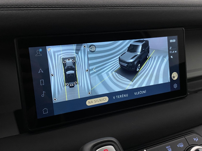 Land Rover Defender D250 SE AWD AUT REZERVACE 3.0 d SE