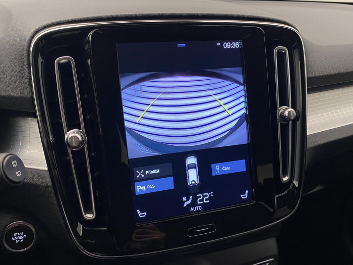 Volvo XC40 T4 MOMENTUM AUT CZ 2.0 Momentum