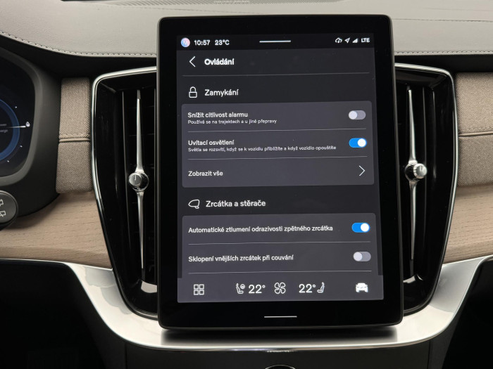 Volvo XC90 T8 AWD RECHARGE CZ REZERVACE