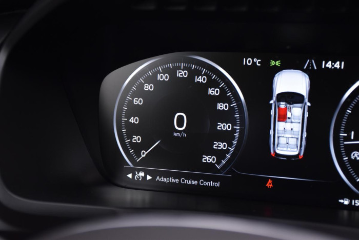 Volvo XC90 D5 AWD INSCRIPTION REZERVACE 2.0 d