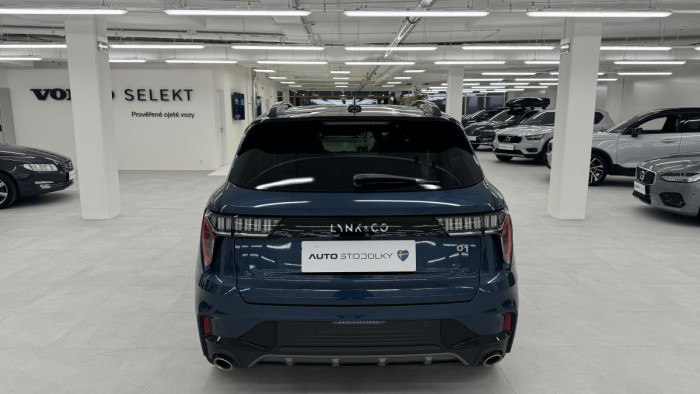 Lynk & Co 01 PHEV DCT AUT 1.maj. REZERVACE
