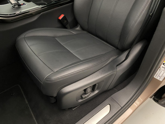 Land Rover Range Rover Evoque D200 AWD DYNAMIC SE CZ 1.maj 2.0 d Dynamic SE