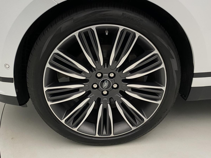 Land Rover Range Rover Velar D300 R-DYNAMIC HSE  REZERVACE 3.0 d Dynamic