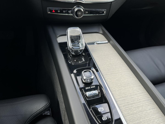 Volvo XC60 T6 AWD RECHARGE INSCRIPTION