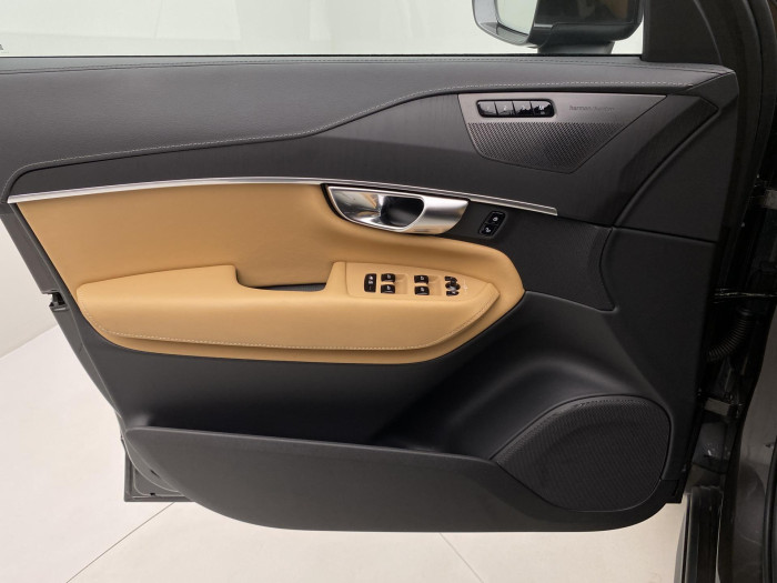 Volvo XC90 B6 AWD BRIGHT PLUS AUT CZ