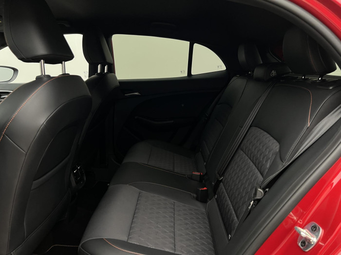 MG MG3 EXCLUSIVE HYBRID+ AUT CZ 1.maj 1.5 Exclusive