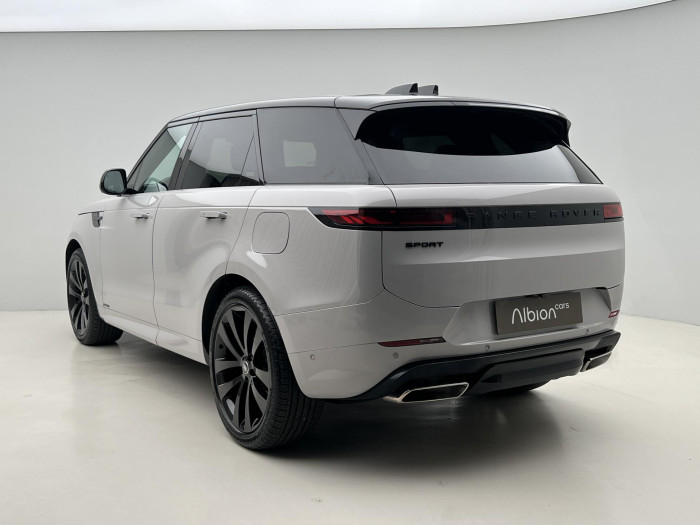 Land Rover Range Rover Sport P550e AUTOBIOGRAPHY REZERVACE