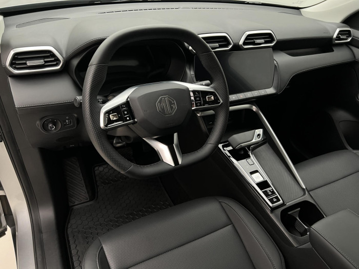 MG ZS 1.5 EXCLUSIVE HYBRID+ AUT CZ 1.5 Exclusive