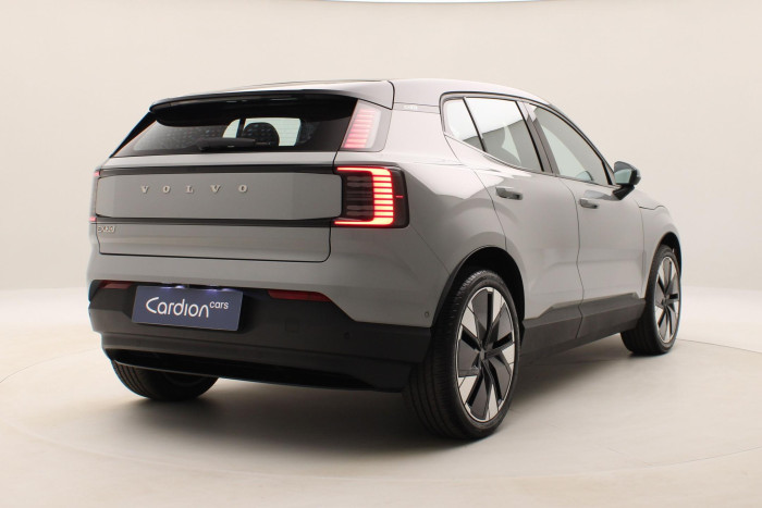 Volvo EX30 PURE ELECTRIC TWIN AWD ULTRA