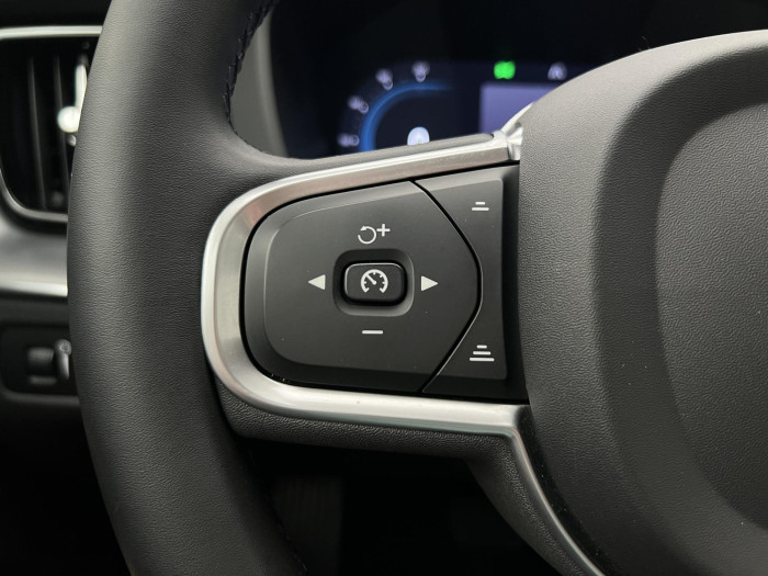 Volvo XC60 B4 MOMENTUM PRO AUT 1.maj. 2.0 Momentum