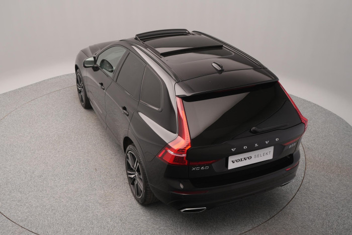 Volvo XC60 B5 AWD R-DESIGN AUT