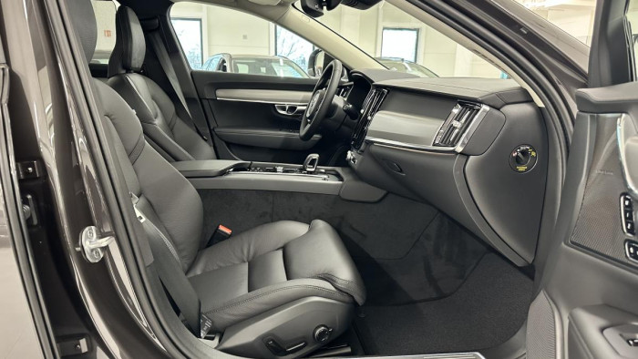 Volvo V90 CROSS COUNTRY B4 AWD PLUS AUT 2.0 Plus