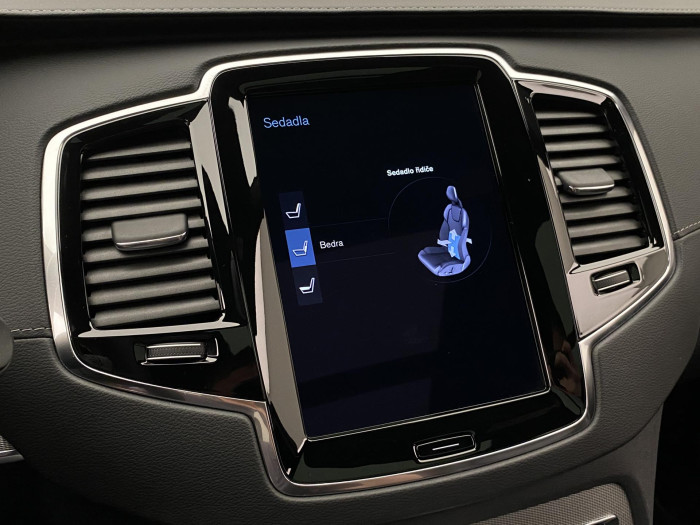 Volvo XC90 B6 AWD R-DESIGN AUT