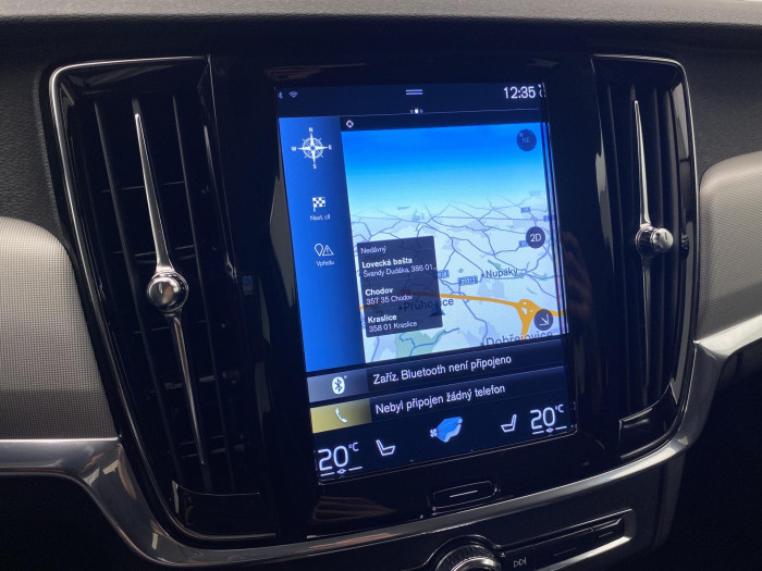 Volvo V90 B4 MOMENTUM AUT CZ 2.0 Momentum