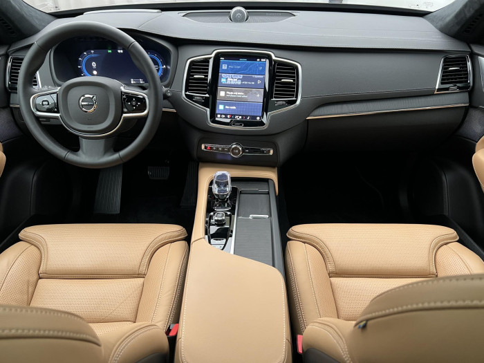 Volvo XC90 T8 AWD RECHARGE ULTRA DARK CZ