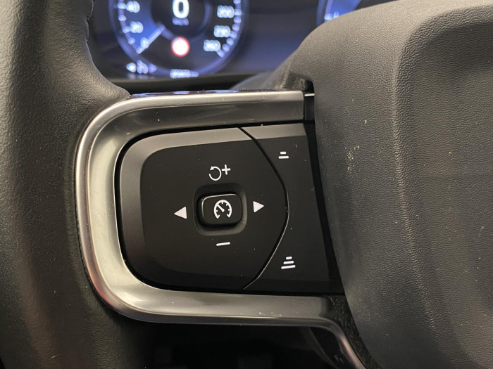 Volvo XC40 D3 MOMENTUM 2.0 d Momentum