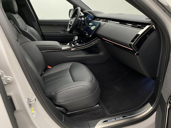 Land Rover Range Rover Sport P460e DYNAMIC SE AWD AUT 3.0 Dynamic SE