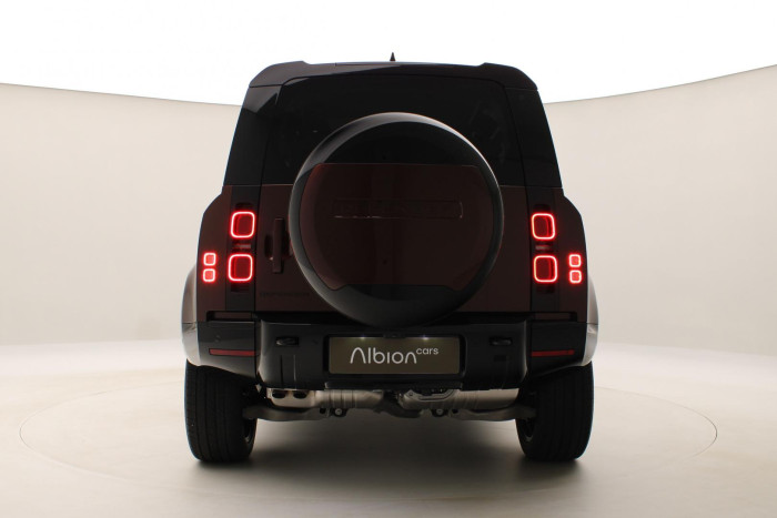 Land Rover Defender 110 D300 SEDONA REZERVACE 3.0 d