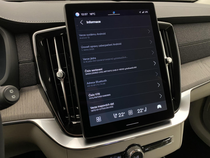 Volvo XC90 B5 AWD AUT BRIGHT PLUS 7míst