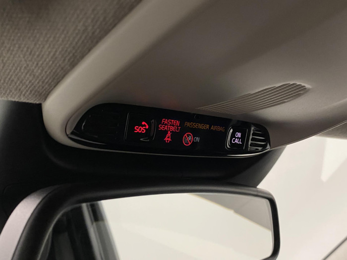 Volvo XC40 T2 KINETIC CZ NAVIGACE