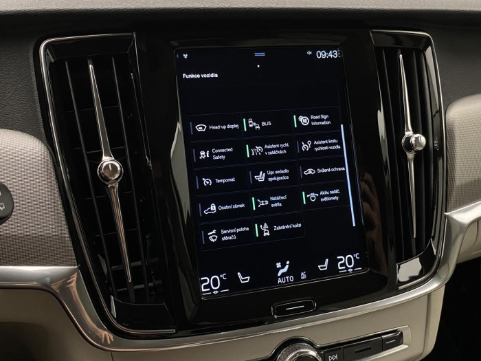 Volvo V90 CC D4 AWD POLESTAR REZERVACE 2.0 d CC CC