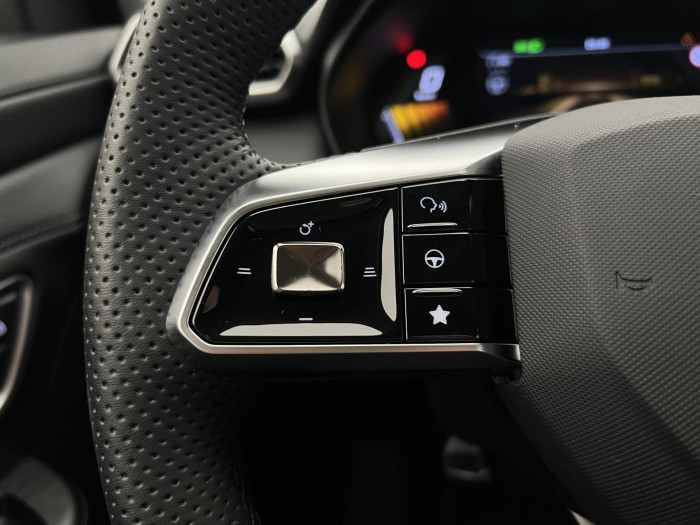 MG ZS 1.5 EXCLUSIVE HYBRID+ AUT CZ 1.5 Exclusive