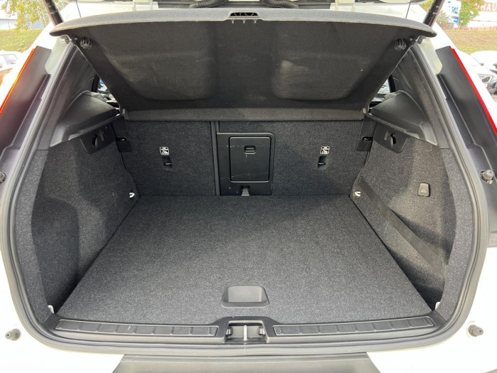 Volvo XC40 B4 MOMENTUM Aut 1.maj. 2.0 Momentum
