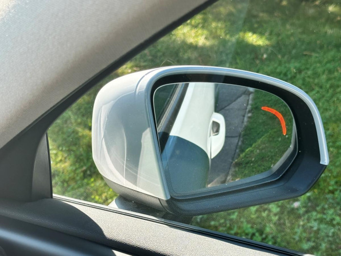 Volvo XC40 B4 AWD MOMENTUM REZERVACE 2.0 Momentum