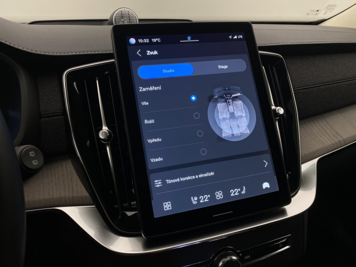 Volvo XC90 T8 AWD RECHARGE DARK ULTRA 7m