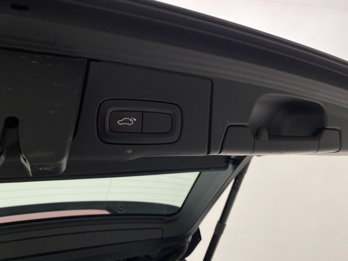 Volvo XC60 D3 AWD MOMENTUM AUT CZ 2.0 d Momentum