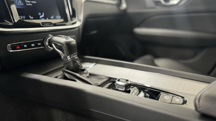 Volvo V60 V60 D4 INSCRIPTION REZERVACE 2.0 d