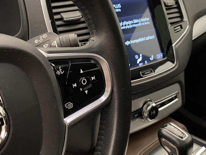 Volvo XC90 T6 AWD MOMENTUM AUT 2.0 Momentum