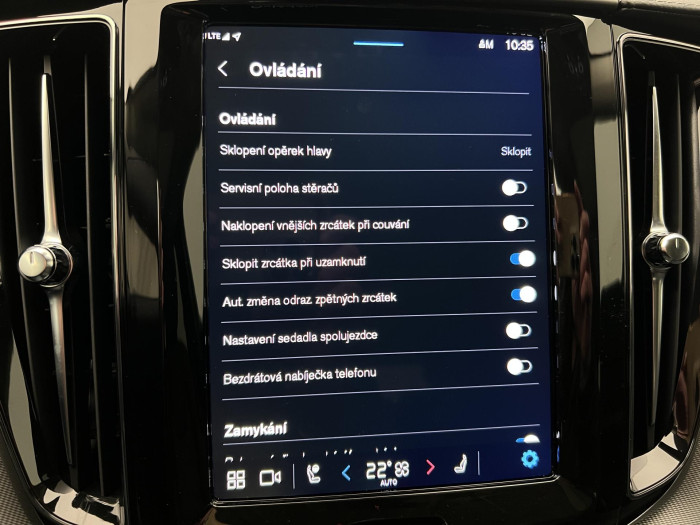 Volvo XC60 T6 AWD RECHARGE ULTRA BRIGHT