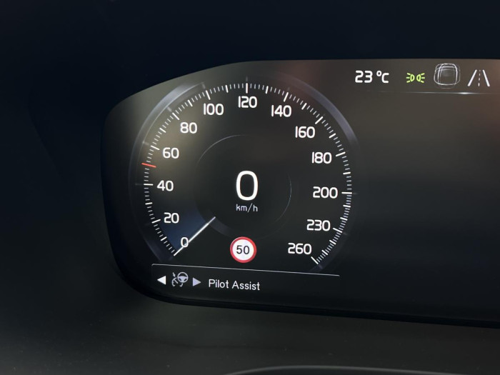 Volvo XC60 B4 AWD MOMENTUM Aut 1.maj. 2.0 Momentum