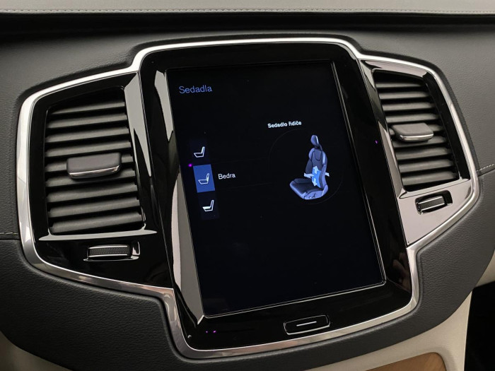 Volvo XC90 D5 AWD INSCRIPTION REZERVACE 2.0 d