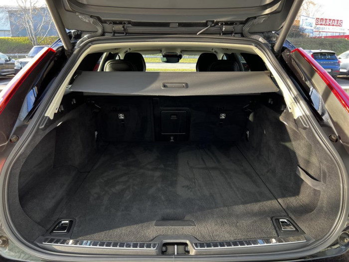 Volvo V90 D3 MOMENTUM 1.maj. 2.0 d Momentum