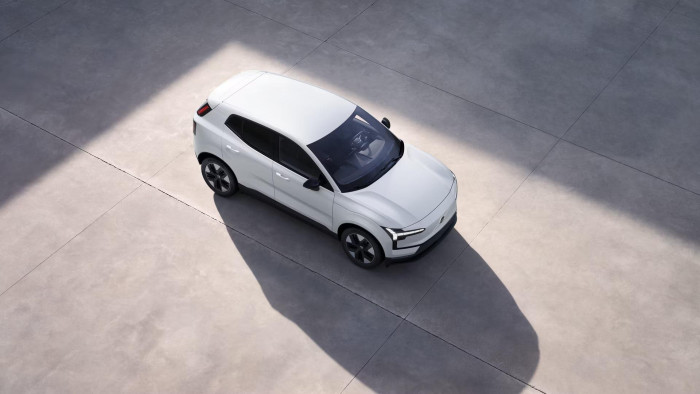 Volvo EX30 PURE ELECTRIC EXTENDED PLUS